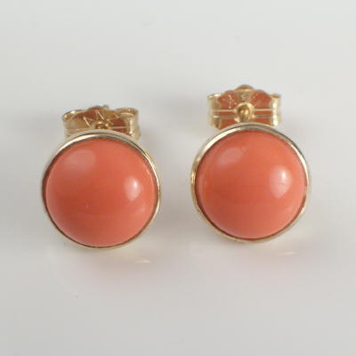 14k Gold Coral Stud Earrings E336