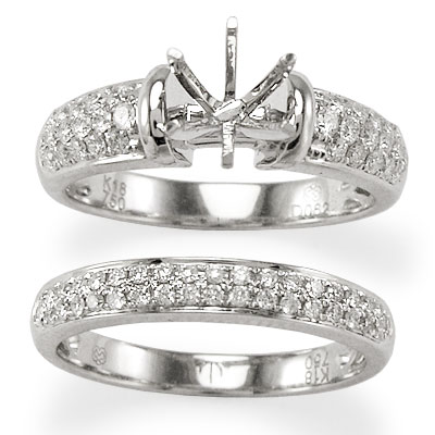 18k Gold Diamond Engagement Ring R1054