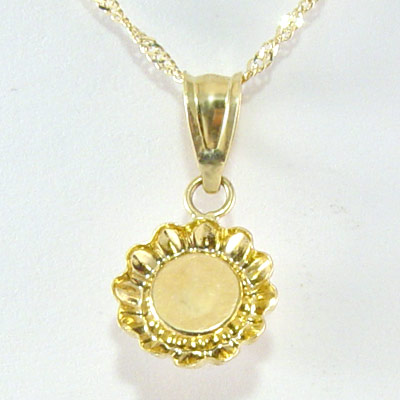 14k yellow Gold White Pearl Pendant P452