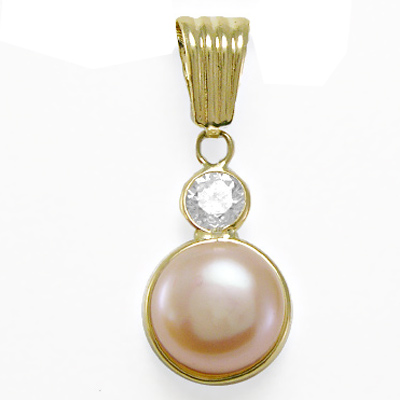 14k Gold Pink Pearl Pendant P466