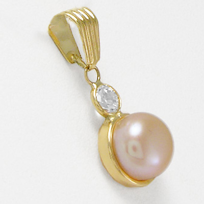 14k Gold Pink Pearl Pendant P466