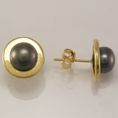 14k Gold Genuine Black Pearl Stud Earrings E864