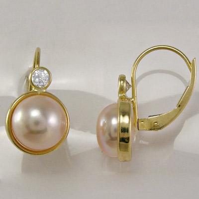 14k Gold 8mm Pearl Earrings with CZ E868