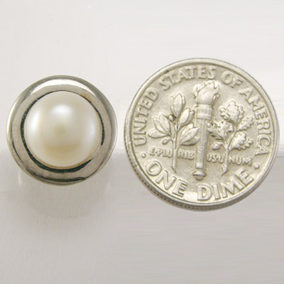 14k Gold Genuine White Pearl Stud Earrings E865