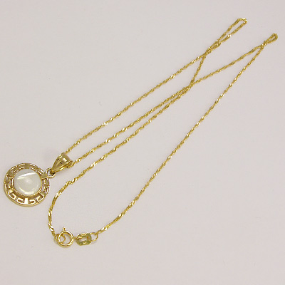 14k Yellow Gold Mother of Pearl Pendant Necklace P482