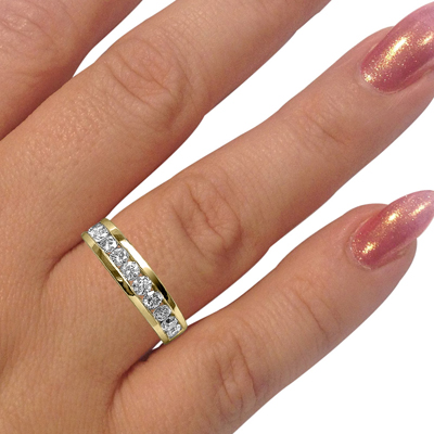 14k Solid Gold Diamond Wedding Band R1881