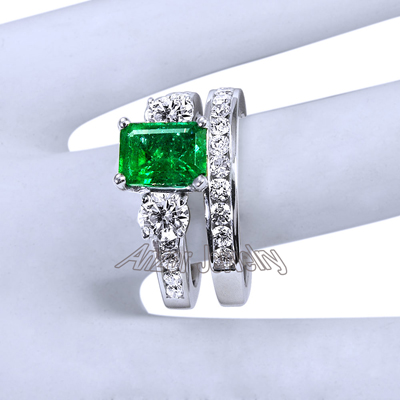 14k Gold Emerald Diamond Engagement Ring Set R1682