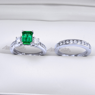 14k Gold Emerald Diamond Engagement Ring Set R1682