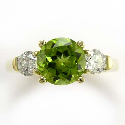18k Gold Peridot Diamond Ring R698 18k Gold Peridot Diamond Ring R698