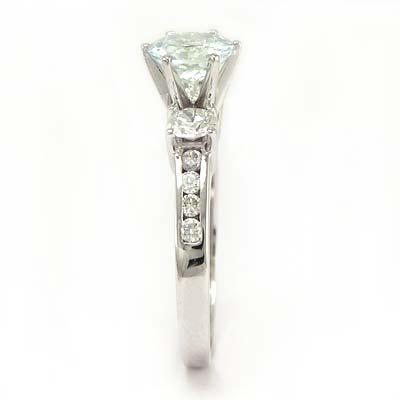 14k White Gold Aquamarine and Diamond Ring R700