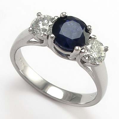 950 Platinum Sapphire Diamond Ring R703