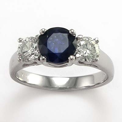 950 Platinum Sapphire Diamond Ring R703