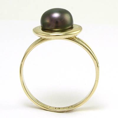 14k Gold Black Pearl Ring R721