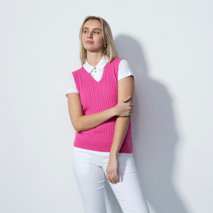 Daily Sports Cable Knit Sweater Vest - Pink Sky