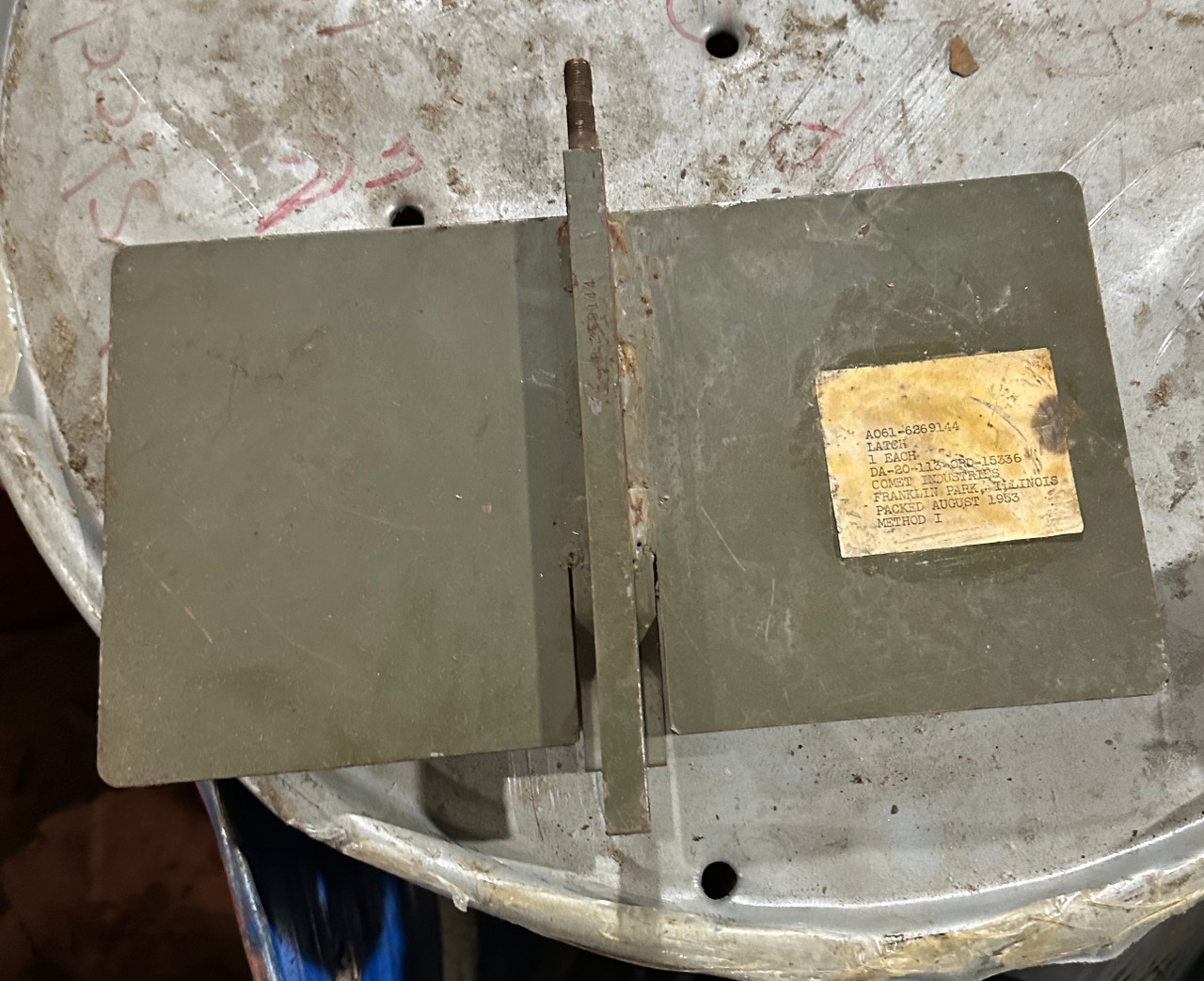 Latch/Metal Plate for US Cannons and M151A1 Jeep