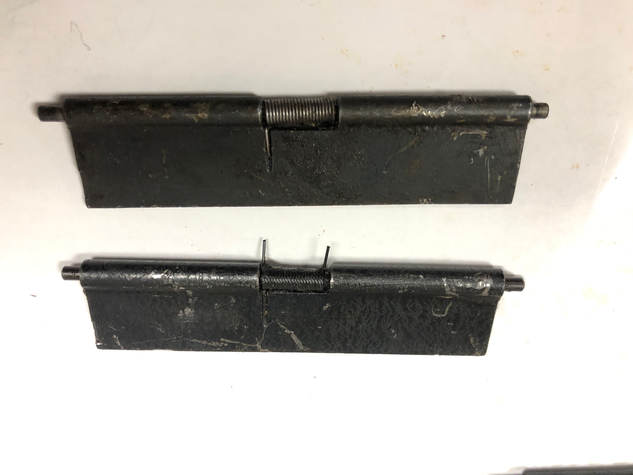 MG34 Ejection Port Cover Assembly - Late Pattern