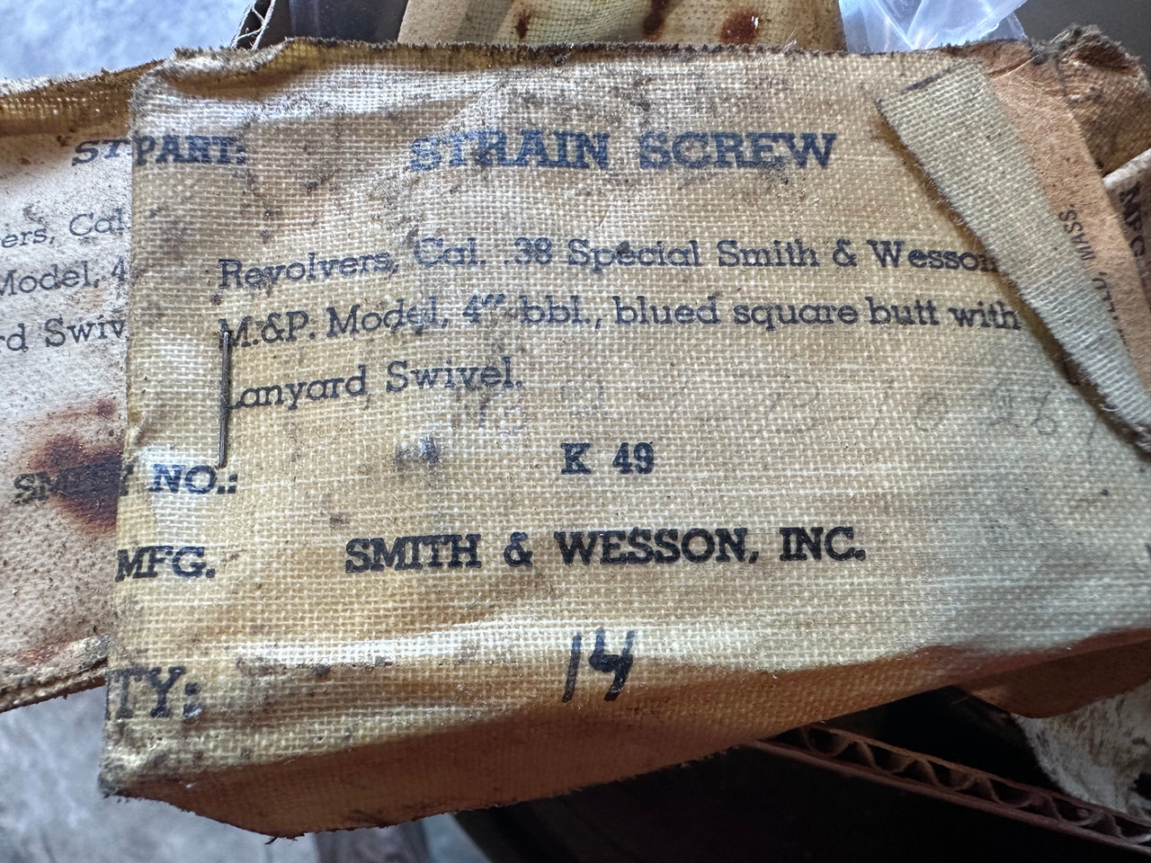 Original (Qty. 14), Screw, Strain, Revolver, Smith and Wesson, M&P, .38 Special, 4" Barrel, Blued Square Butt