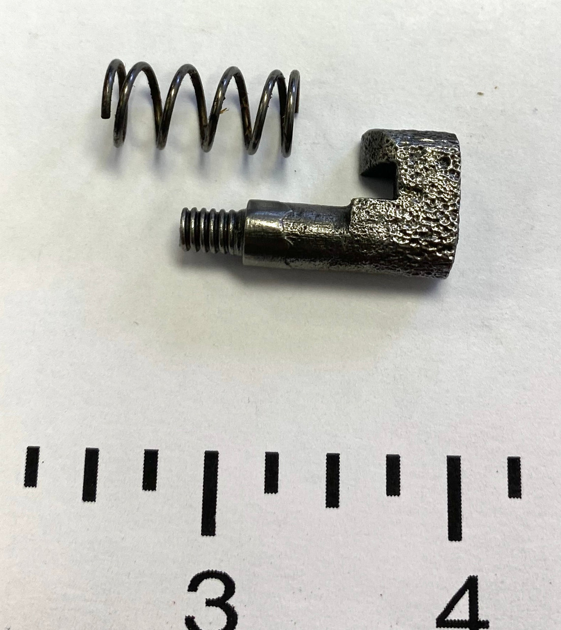 4,6:  1907 Bayonet No. 1 Bolt & Spring (LOW GRADE)