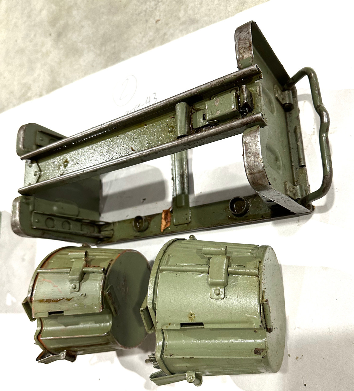 230909-02:  Original WW2 dated Basket Drum and Carrier Set  (Yugo Repainted)  (SHIPS FREE in Lower 48)