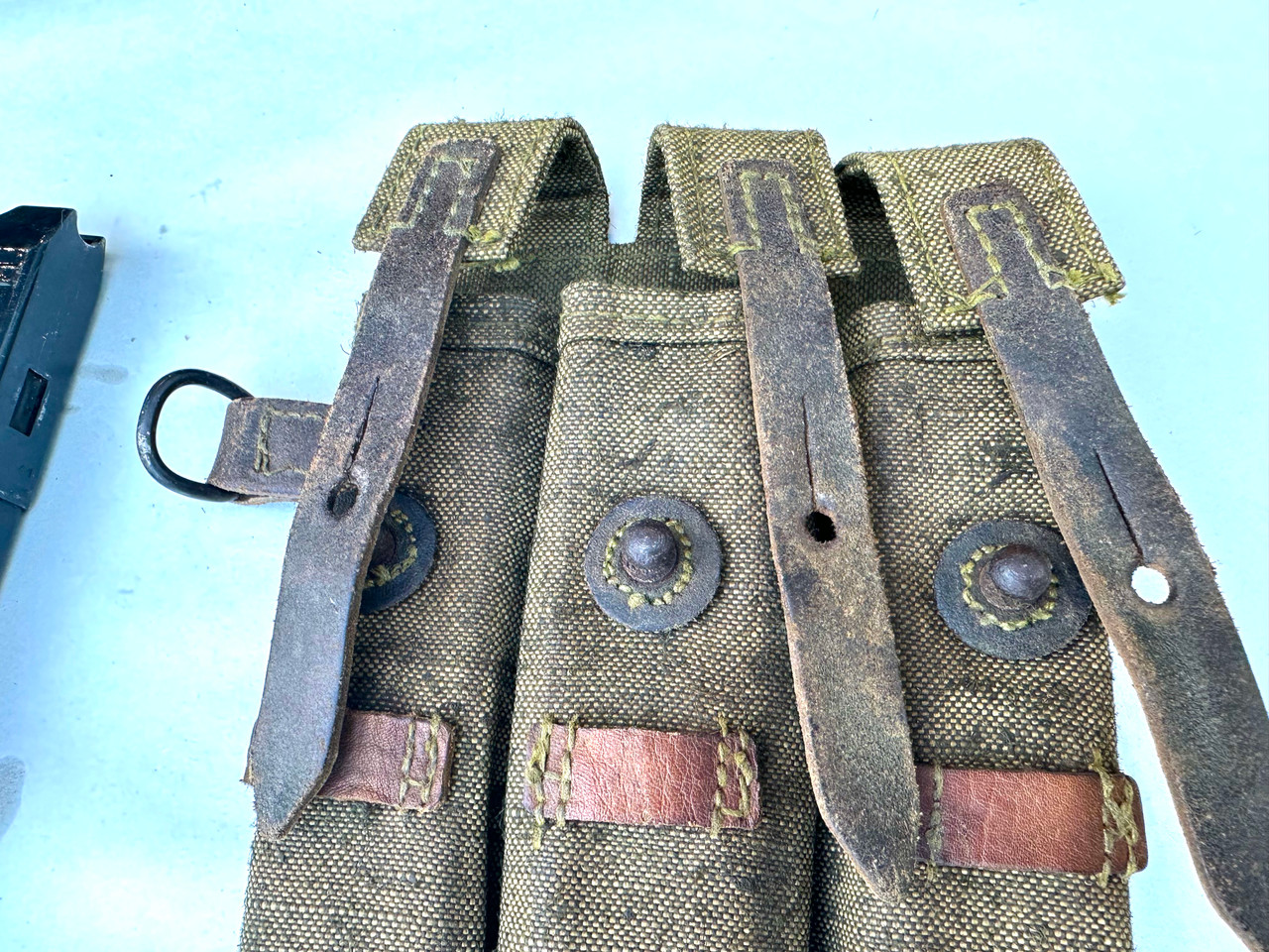 LOT MT-230908-05: 4x Steyr 1941 Early Slab Side Mags and Pouch Set (SHIPS FREE in Lower 48)