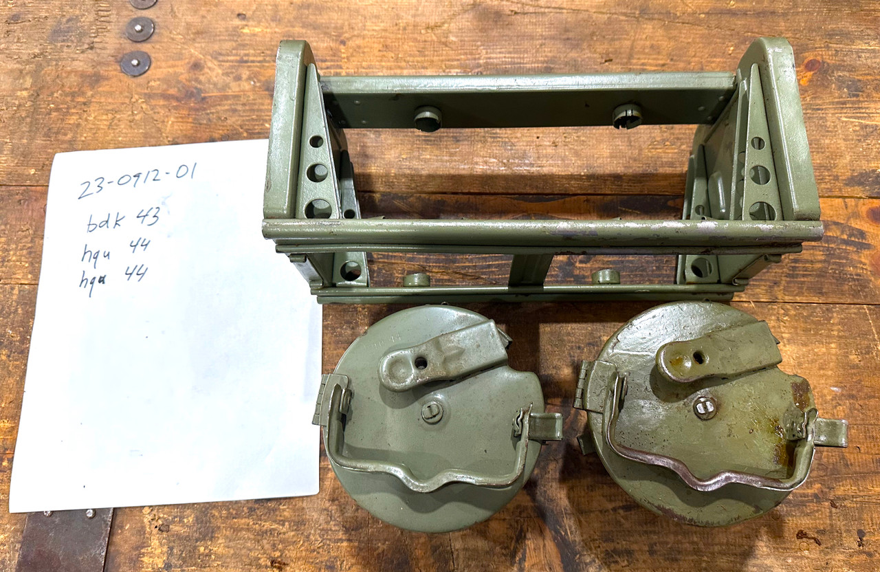 230912-01:  Original Late WW2 dated Basket Drum and Carrier Set  (Yugo Repainted)  (SHIPS FREE in Lower 48)