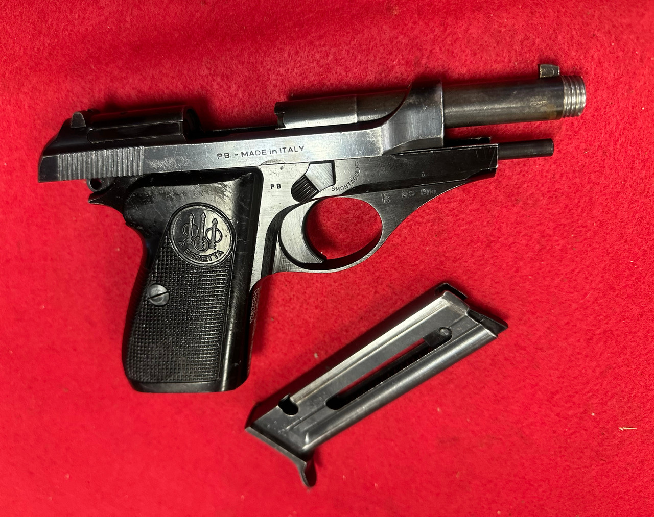 Lot 813U: Beretta 71 .22LR Mossad Threaded Barrel - Good Condition - FFL Required