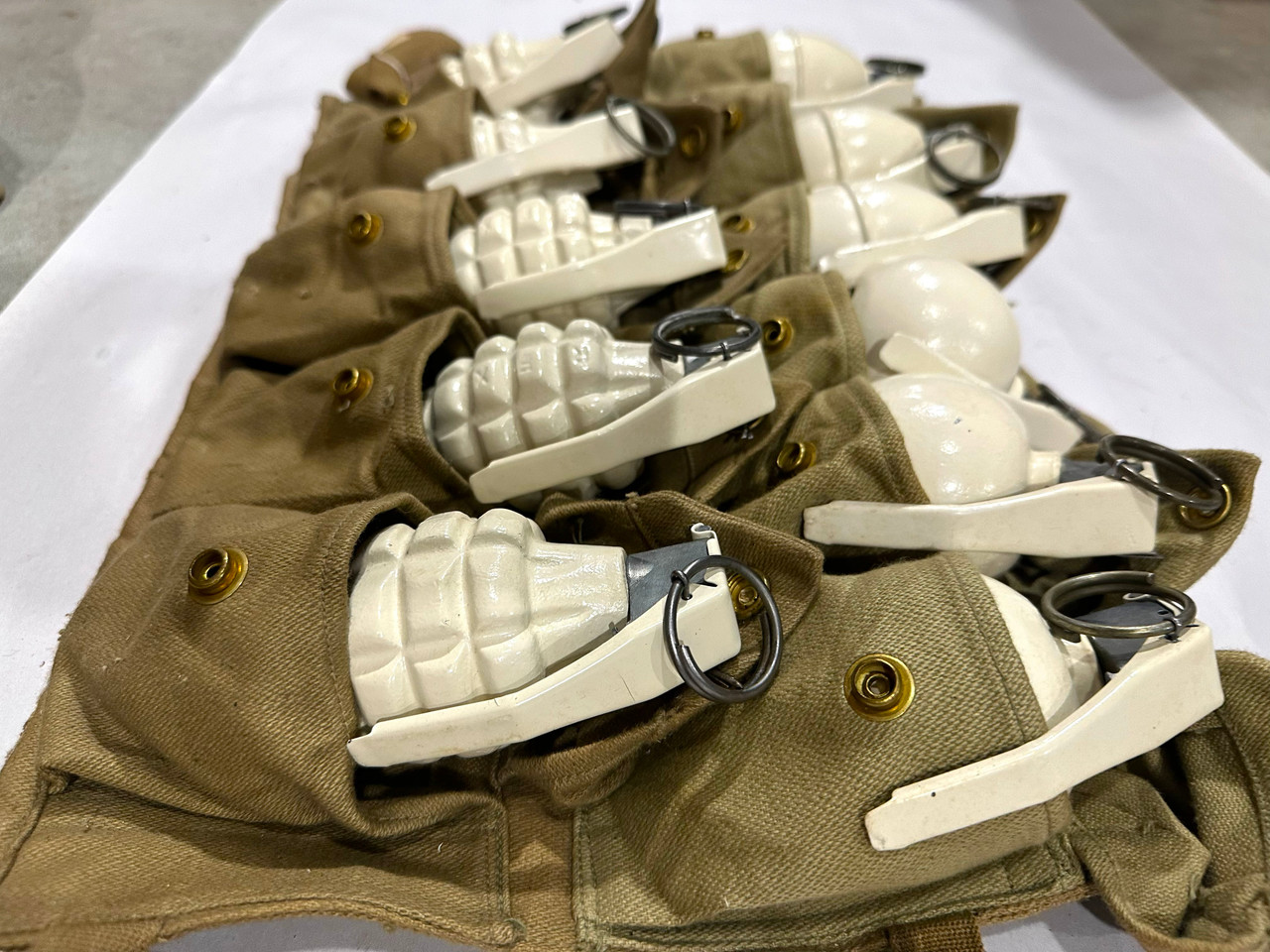 Lot RM-250730-09: 12 x Practice Grenades with Vest