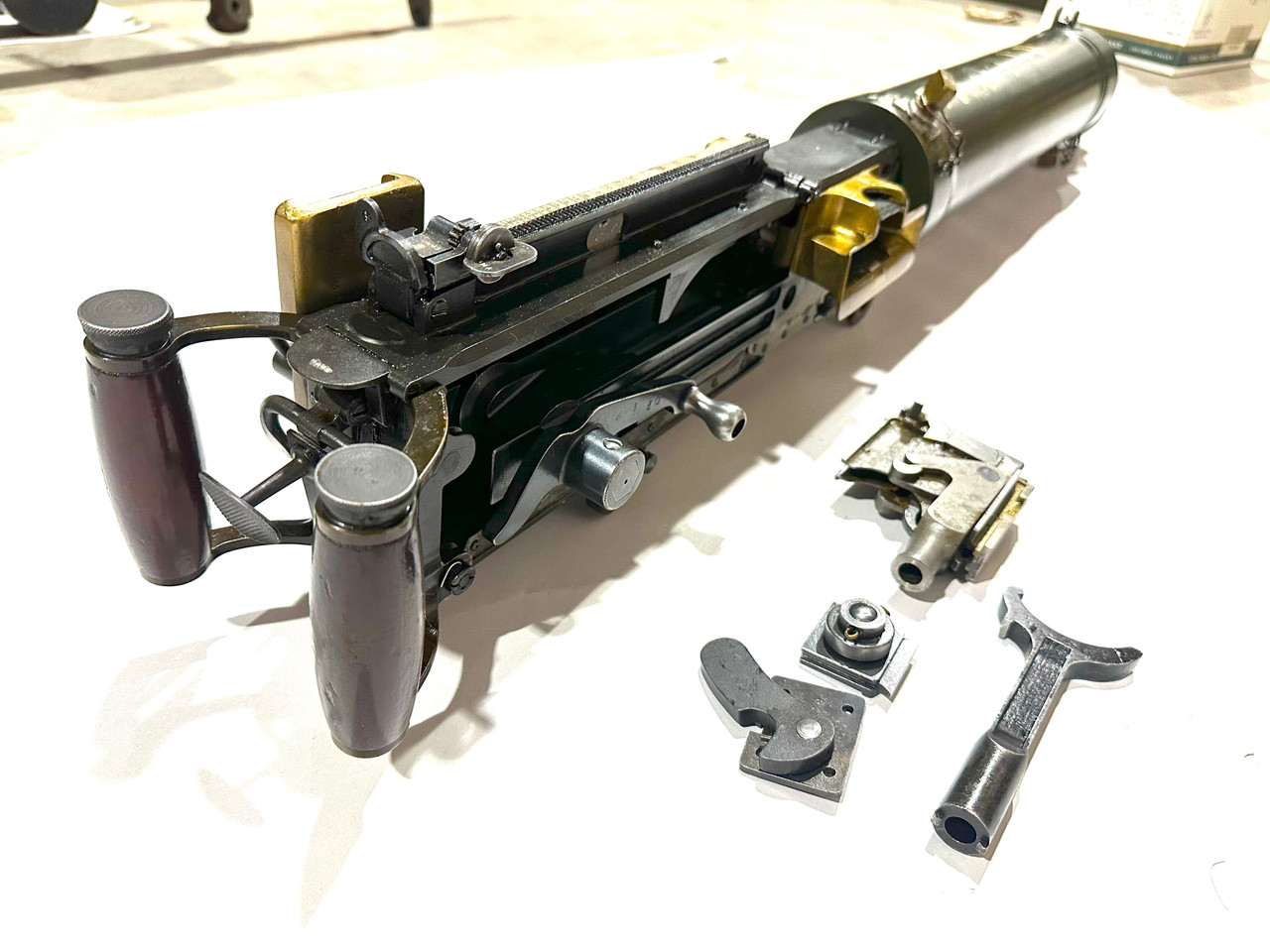 Lot RM-250731-03: Aussie Vickers MMG Parts Kit  and Display (ships free)