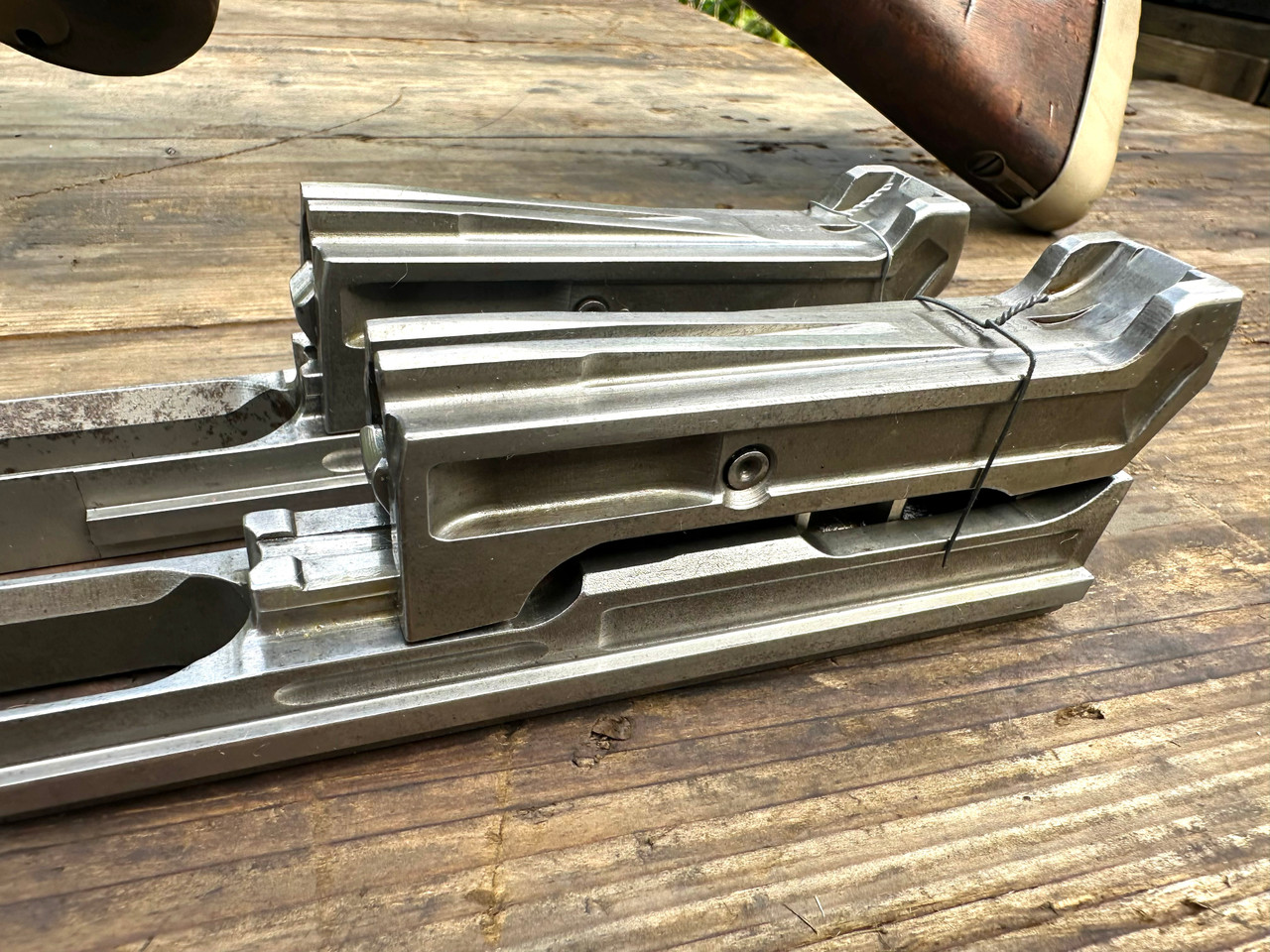 Lot 250731-05: Czech ZB26 Display Machine Gun  with ZB30 Bolts and Barrel
