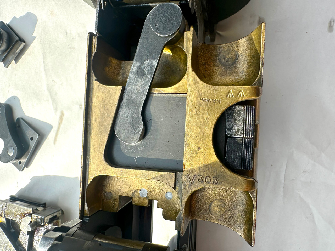 Lot RM-3-8475: Vickers MMG Parts Kit  and Display (ships free)