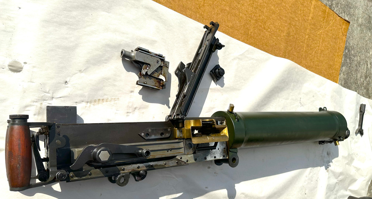 Lot RM-3-8475: Vickers MMG Parts Kit  and Display (ships free)