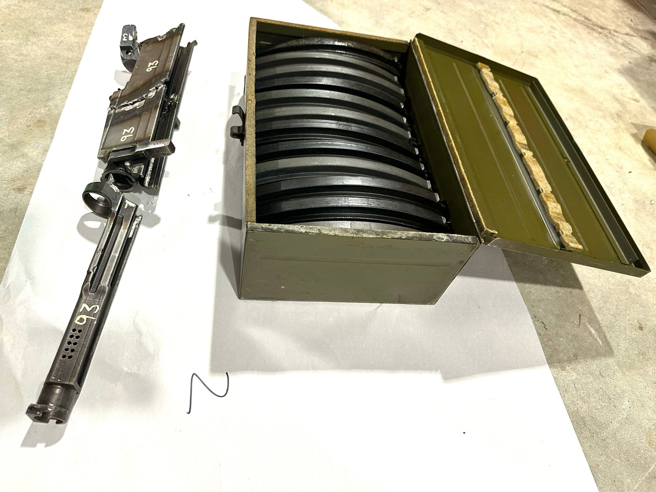 Lot RM-250838-02: BREN Mk2 Cut Receiver Lot with Mag Set