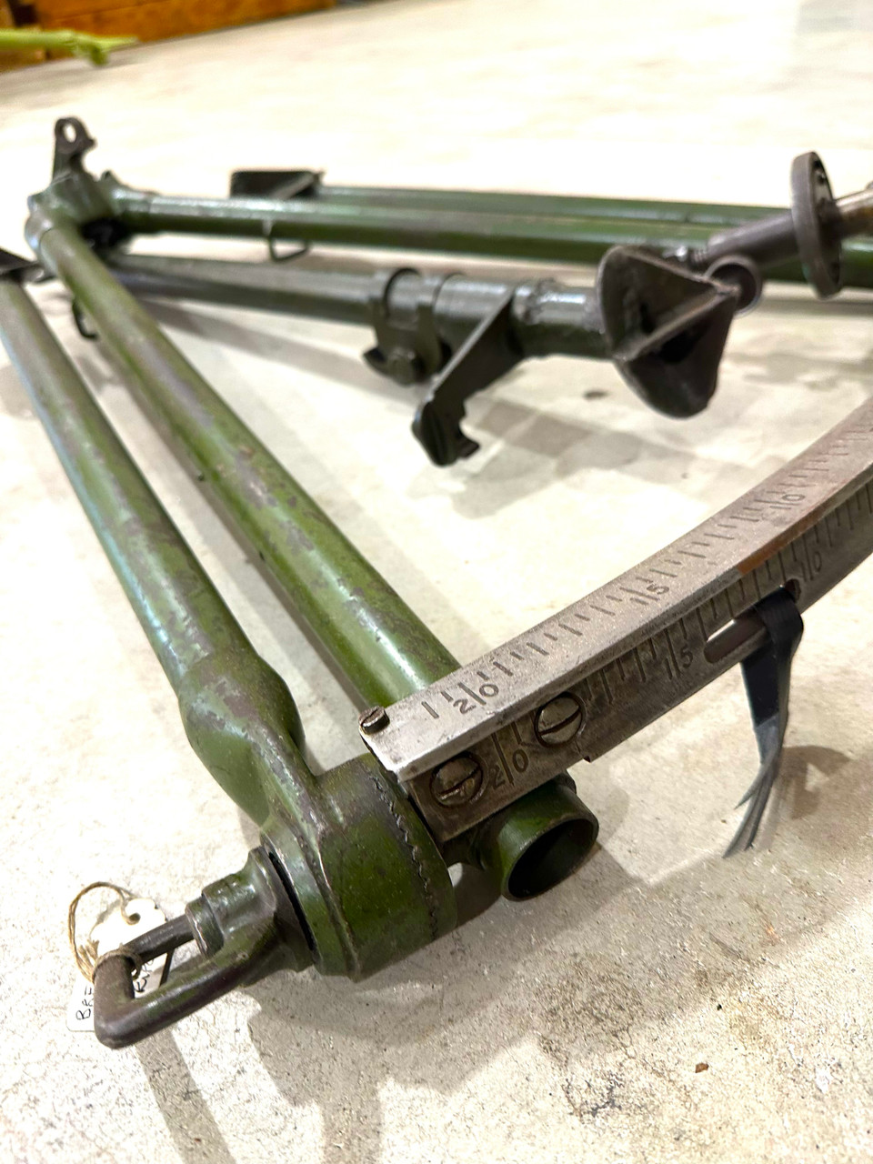 Lot: BW-250911-01: British BREN Mk1 Tripod with AA Front Leg- SHIPS FREE TO THE LOWER 48