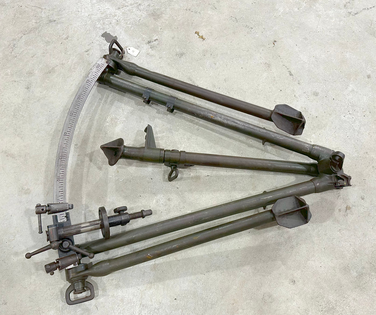 Lot: BW-250911-03: British BREN Mk1 Tripod with AA Front Leg- SHIPS FREE TO THE LOWER 48