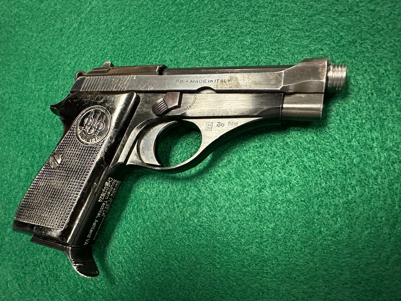 Lot 1975-439U: Beretta 71 .22LR Mossad Threaded Barrel - FFL Required