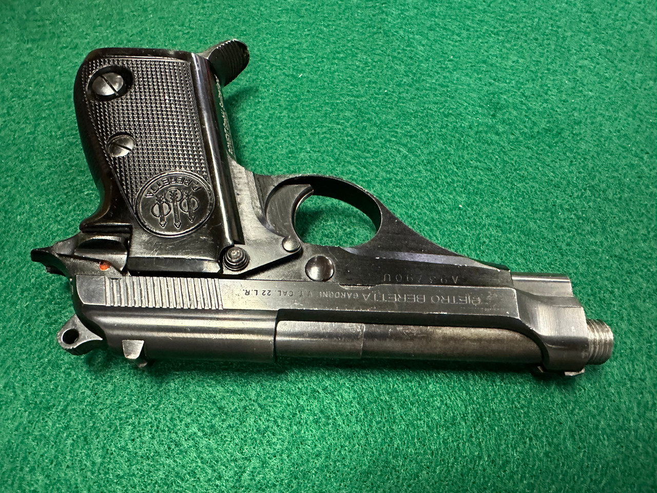 Lot 1979-790U: Beretta 71 .22LR Mossad Threaded Barrel  - FFL Required