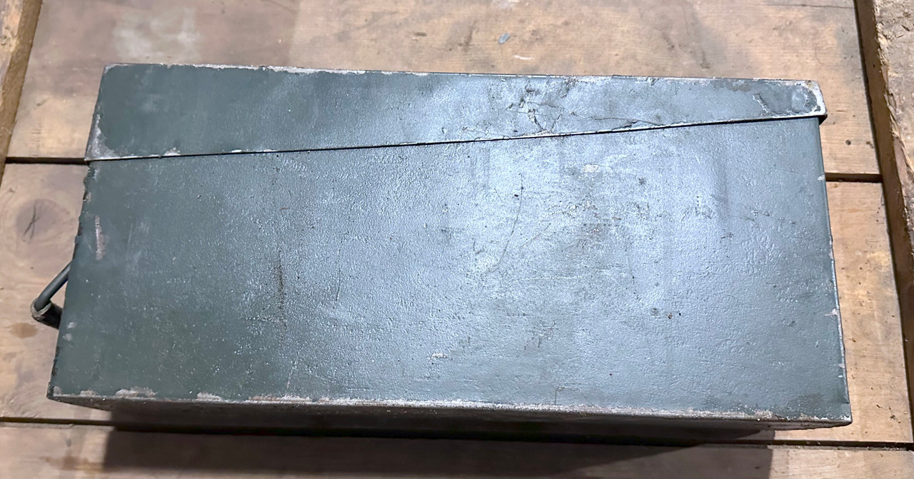 Dark Green Yugo 8mm Ammunition Can for MG34-42-53 - Good Condition