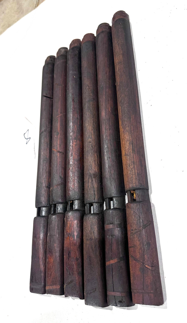 Lot 8: Lot of 6 Damaged Front Handguard Assembly - no ears 