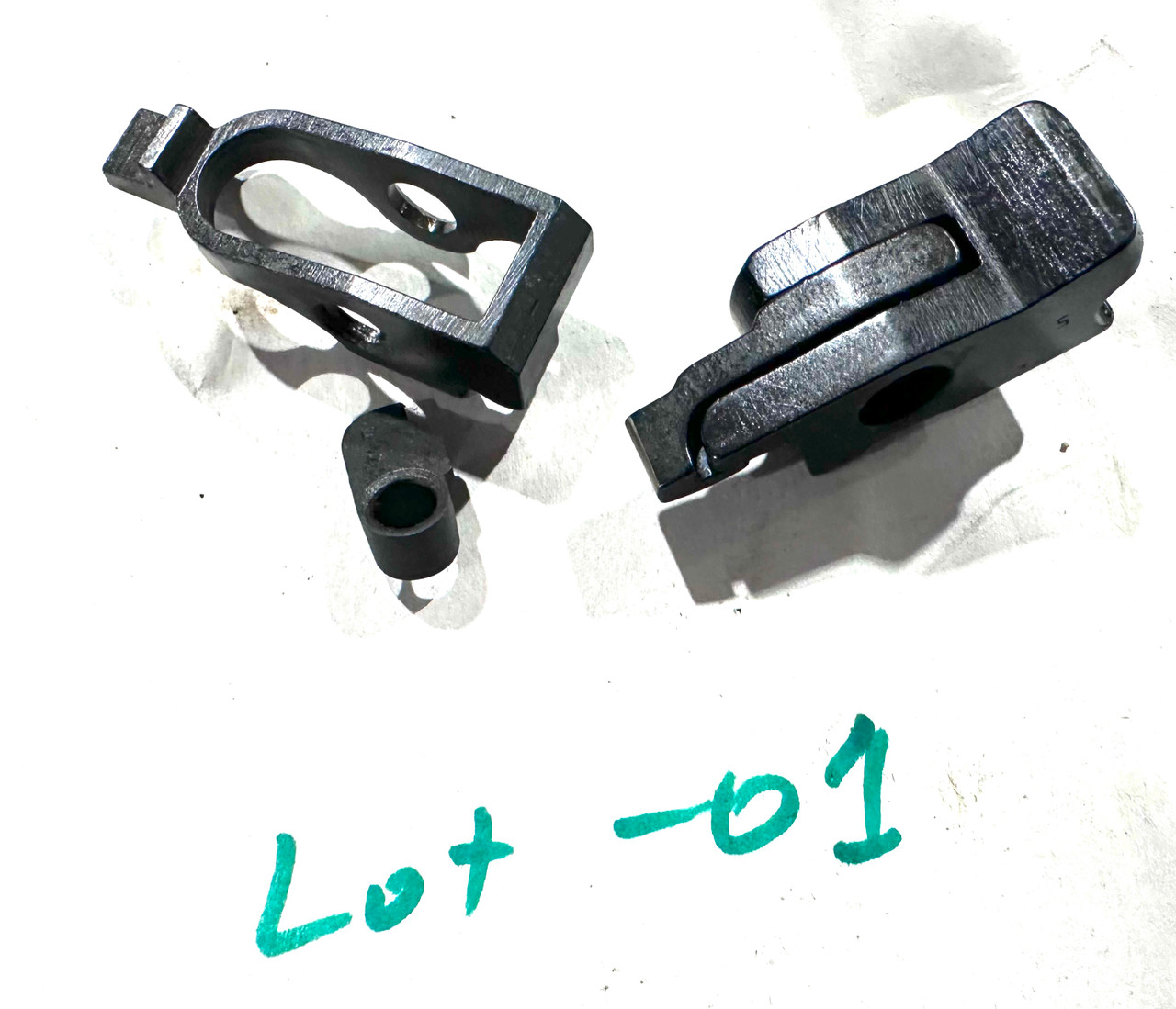 Lot 1: Savage Thompson Sear & Disconnector Parts