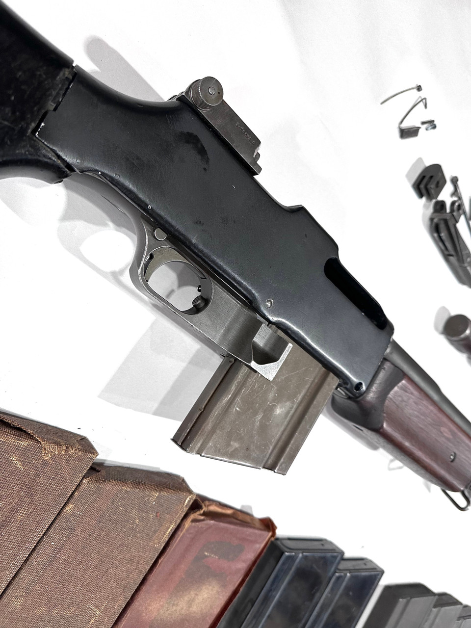 Lot SH-1918: Browning 1918 BAR Display Gun with Parts