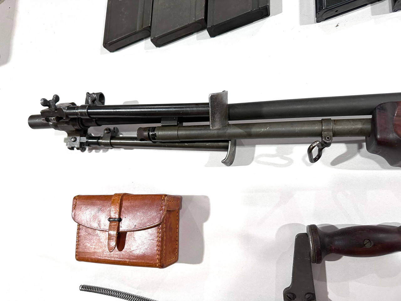 Lot SH-1918: Browning 1918 BAR Display Gun with Parts