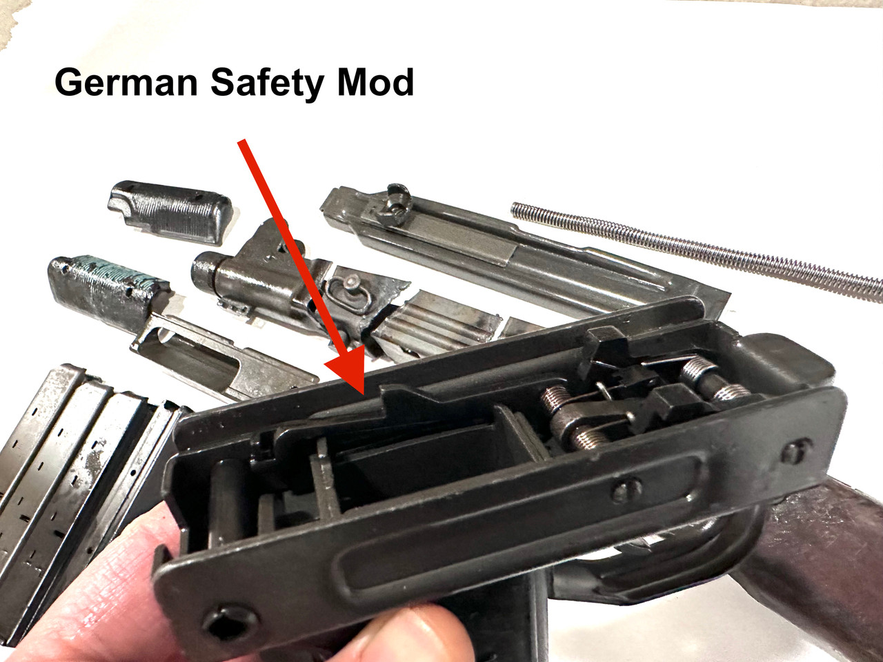 Lot 260217-02: Uzi Wood Stock Parts Kit with 6 mags (1 x 32 rd & 4 x 25 rd) - Ships Free in Lower 48