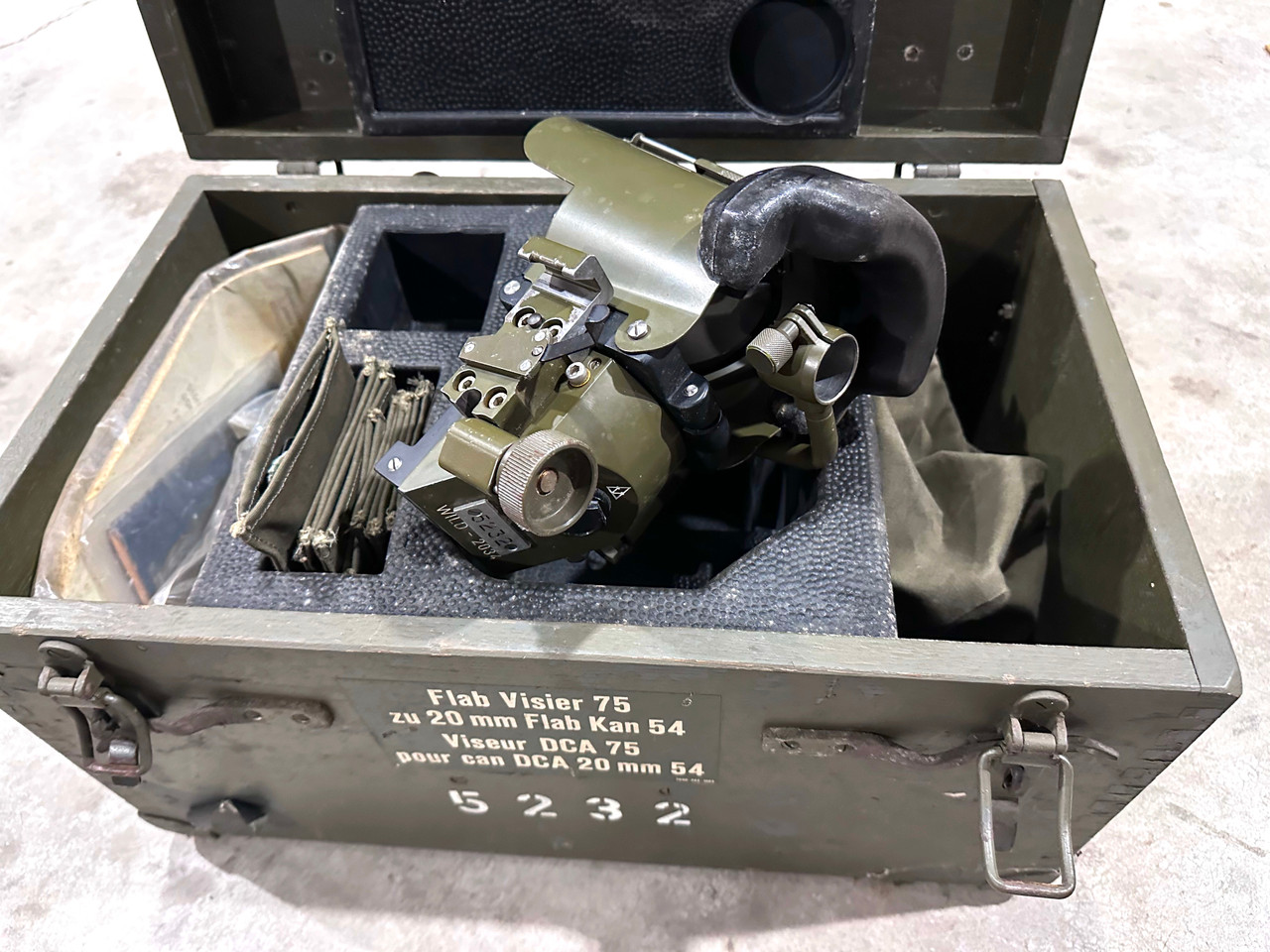 Lot 02: Swiss 2cm Gun Sight with Transit Chest and Accessories- SHIPS FREE to lower 48