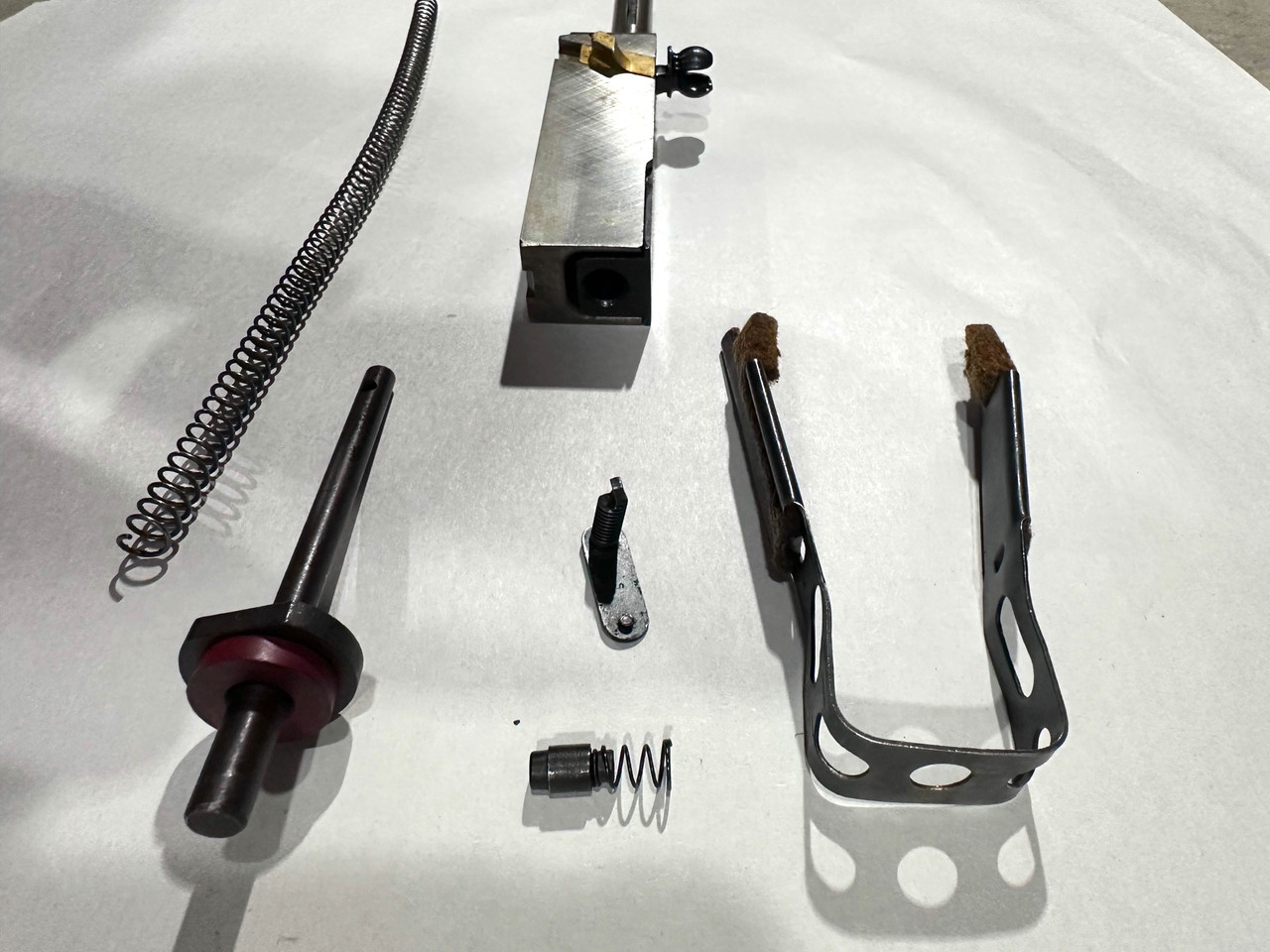 Lot 250310-01: Thompson 1928 A1 Bolt Assembly