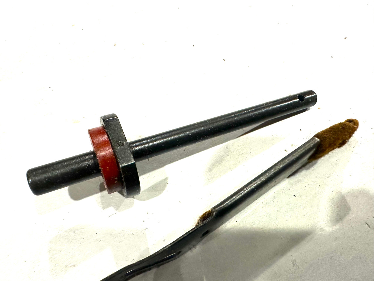 Lot 260421-03: Thompson 1928 A1 Bolt Assembly