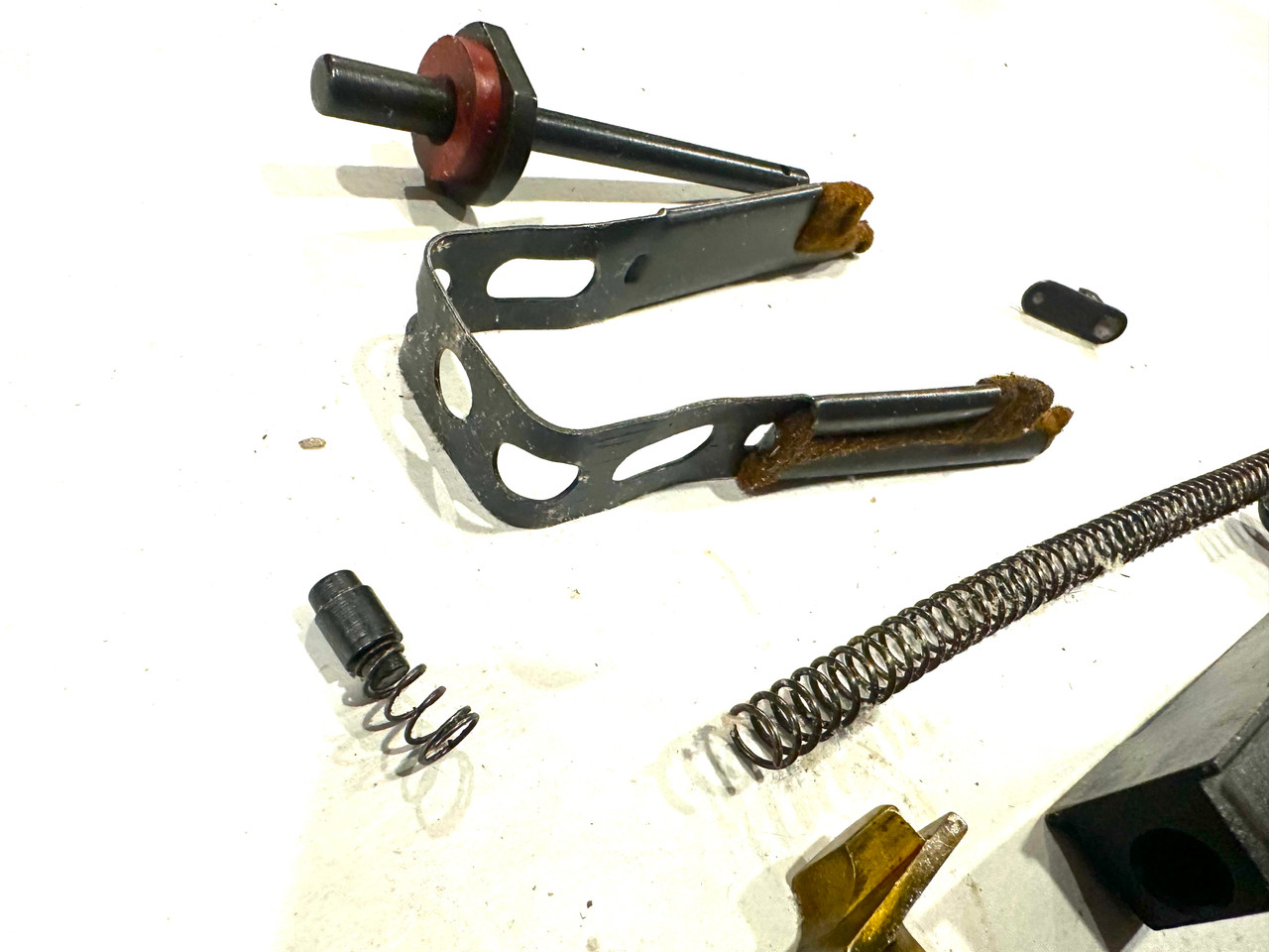 Lot 260421-03: Thompson 1928 A1 Bolt Assembly