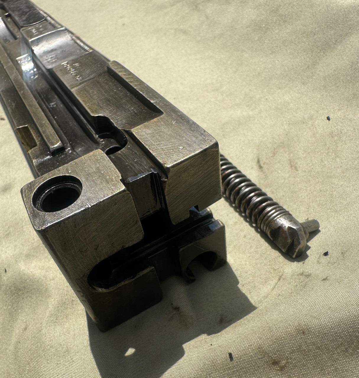 Lot 260426-10: M2HB Bolt Lot (blems)