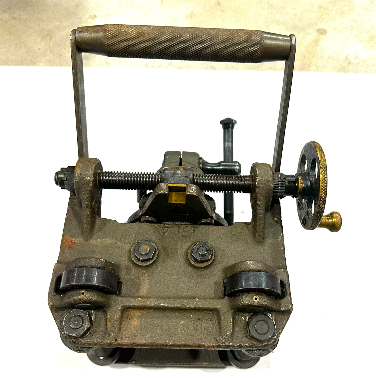 Original Skate Rail Mount D36947