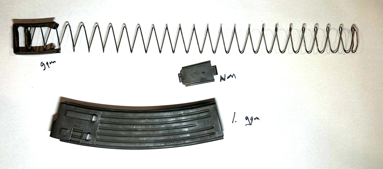 Lot 260429-01: MP44 Magazine “gqm”