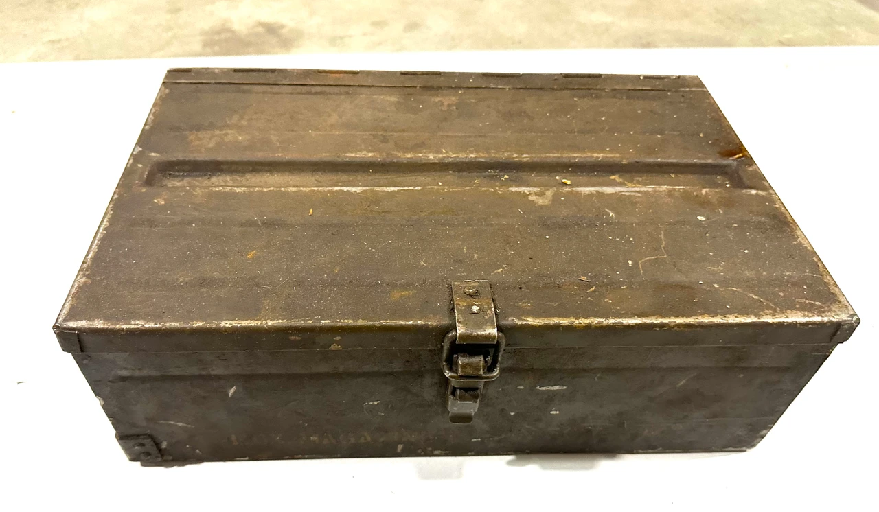 Bren Magazine Box - Good  - Empty - Metal Handle